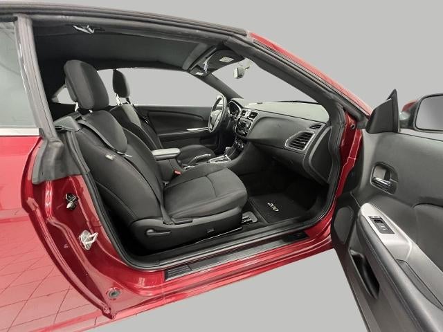 2013 Chrysler 200 Touring