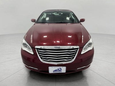 2013 Chrysler 200 Touring