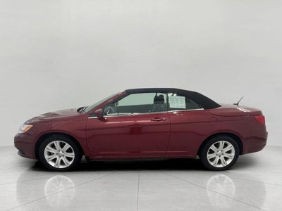 2013 Chrysler 200 Touring