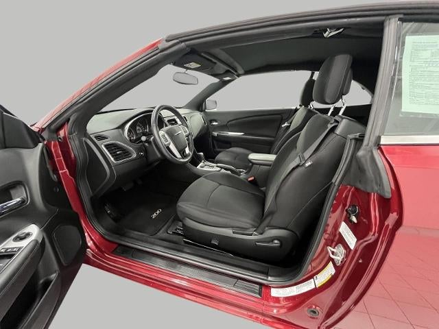 2013 Chrysler 200 Touring