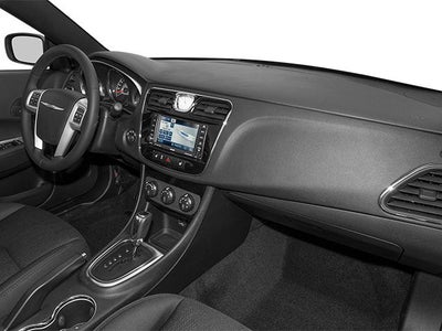 2013 Chrysler 200 Touring