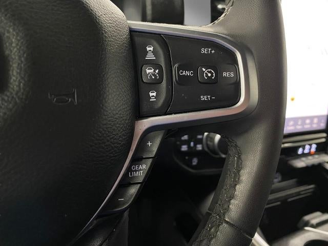 2025 RAM 1500 Big Horn Crew Cab 4x4 5'7" Box