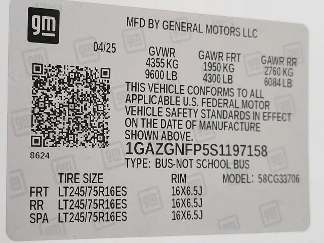 2025 Chevrolet Express Passenger 1LS