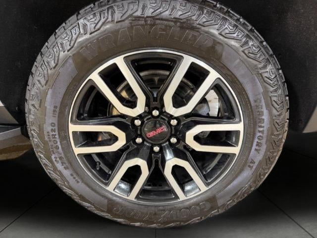 2024 GMC Yukon AT4
