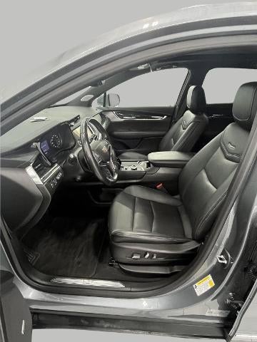 2022 Cadillac XT5 FWD Premium Luxury