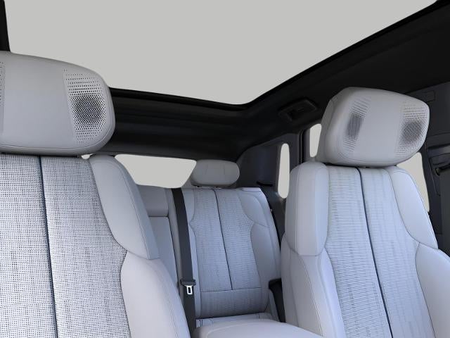 2025 Cadillac LYRIQ Luxury 3
