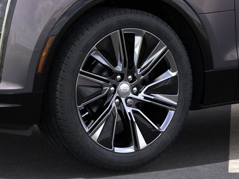 2025 Cadillac LYRIQ Luxury 3