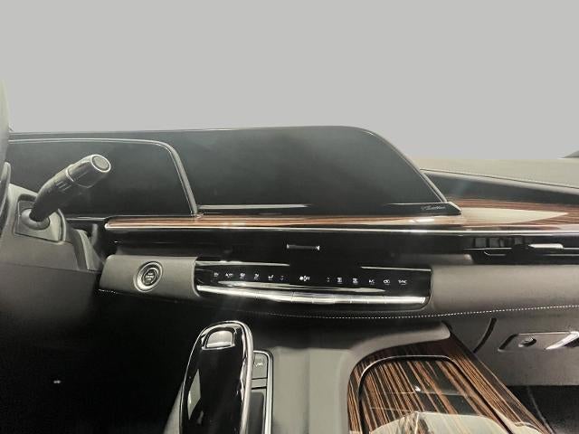 2023 Cadillac Escalade 4WD Premium Luxury