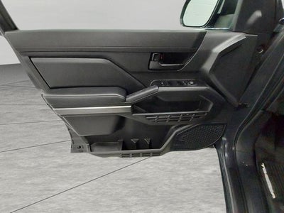 2024 Toyota Tacoma 4WD SR5