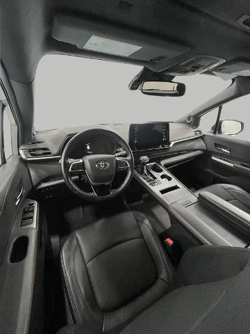 2023 Toyota Sienna XSE
