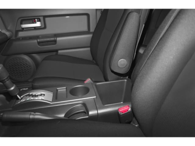 2013 Toyota FJ Cruiser 4WD 4dr Auto