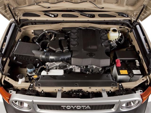 2013 Toyota FJ Cruiser 4WD 4dr Auto