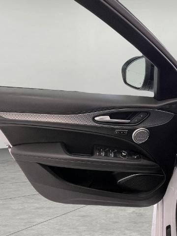 2023 Alfa Romeo Stelvio Veloce AWD