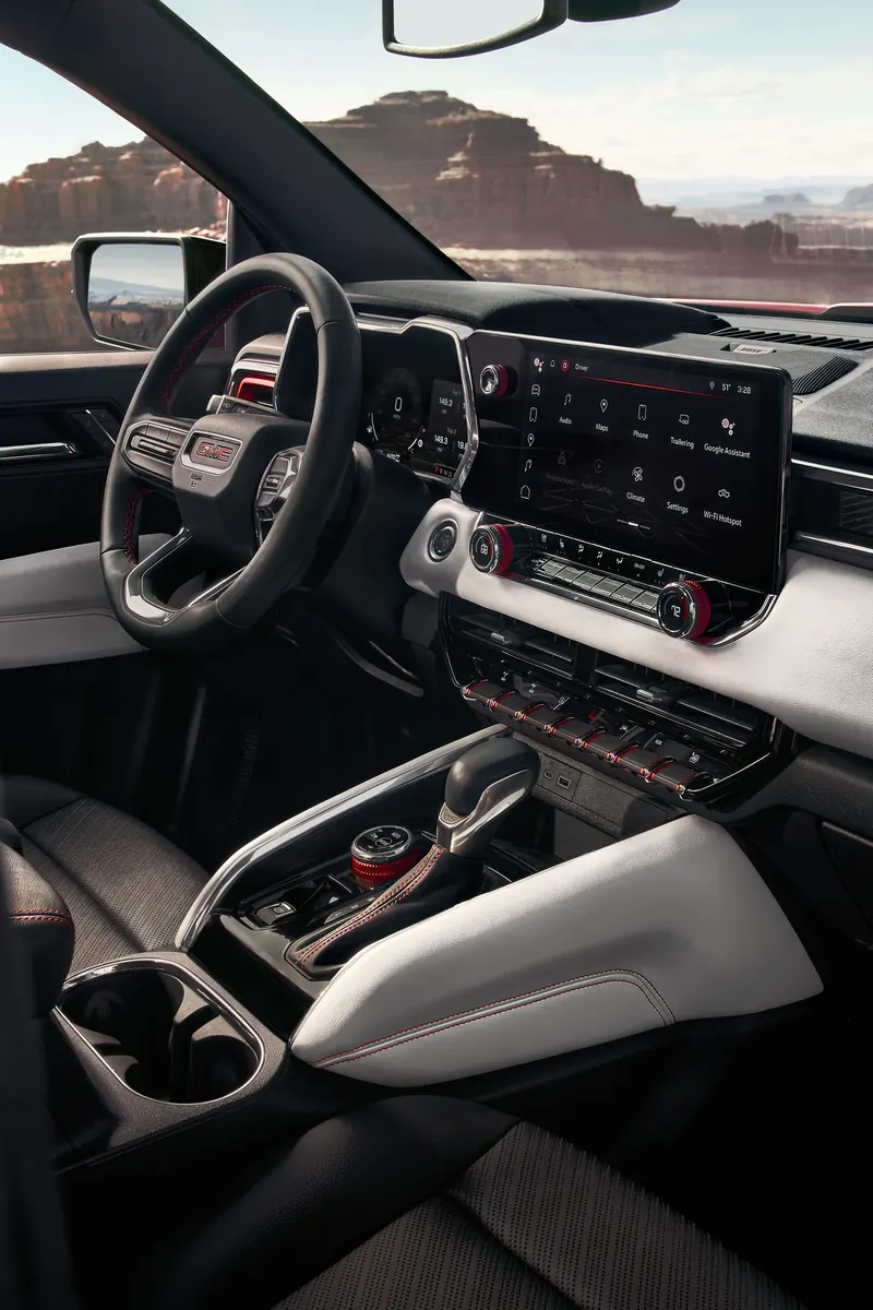 2026 GMC Canyon infotainment system at Bergstrom Buick GMC of Oshkosh in Oshkosh WI